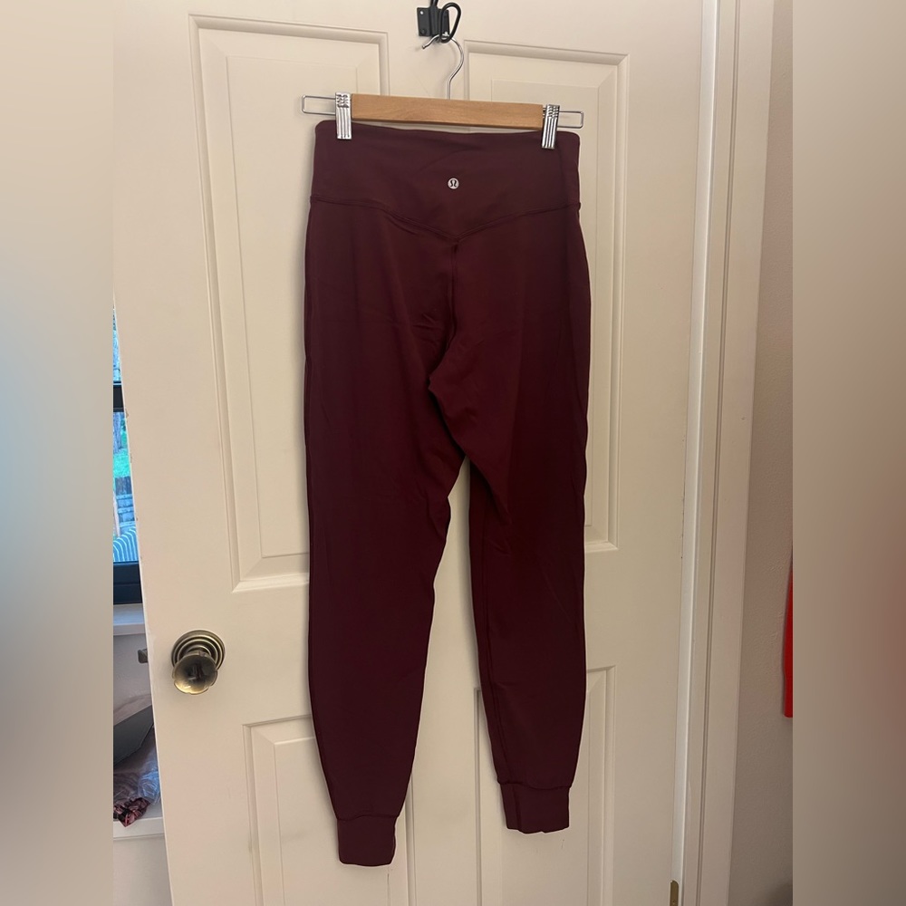 Lululemon joggers - maroon